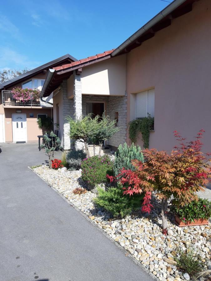 Studio Apartmani "Stimac" Garesnica Luaran gambar