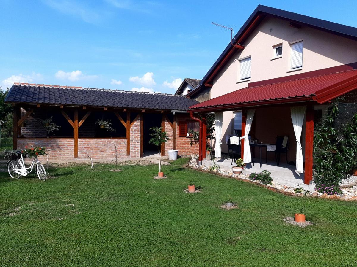 Studio Apartmani "Stimac" Garesnica Luaran gambar